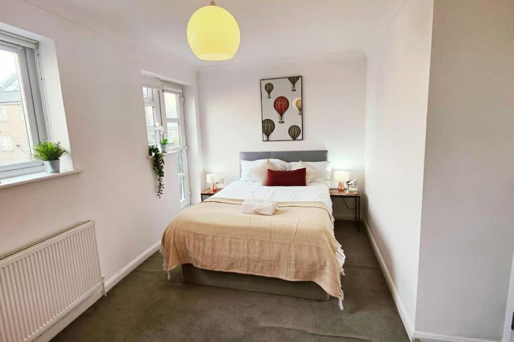 شقة Aldgate Flats In E1. لندن المظهر الخارجي الصورة